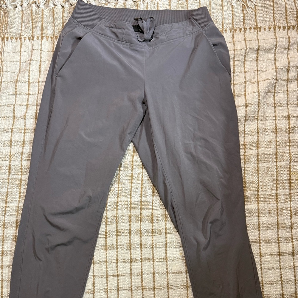 Athleta Women’s Charcoal Joggers